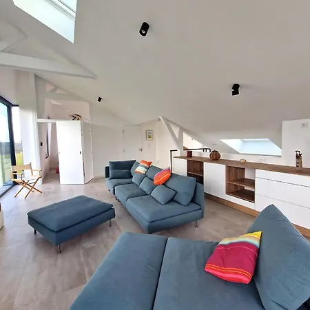 Hébergement de vacances With Superb Sea View, Access 400 M Locquirec