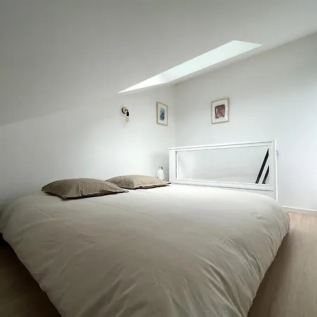 With Superb Sea View, Access 400 M * Locquirec